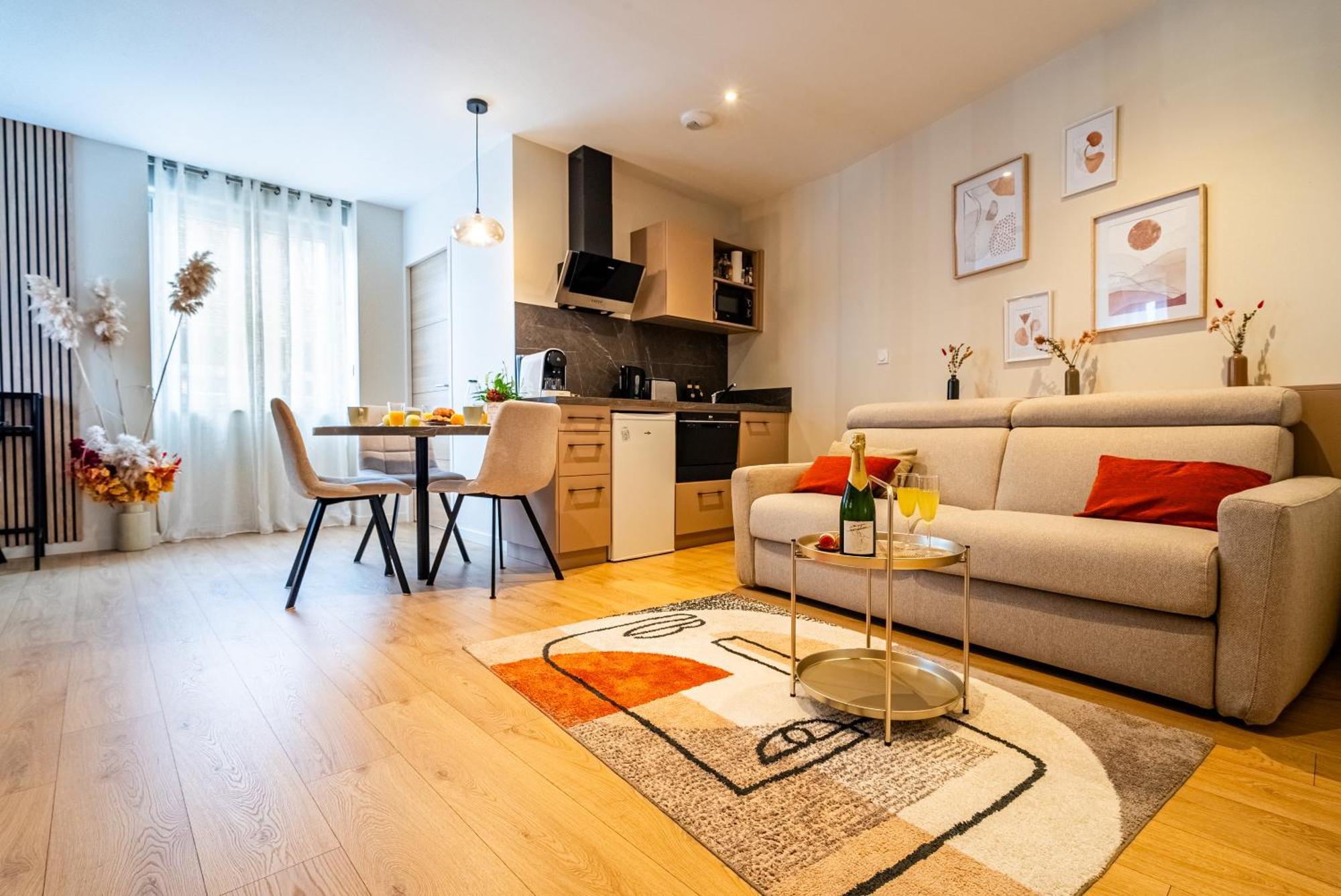 Appartement Au Duplex D'Or Centre Historique à Besançon Extérieur photo
