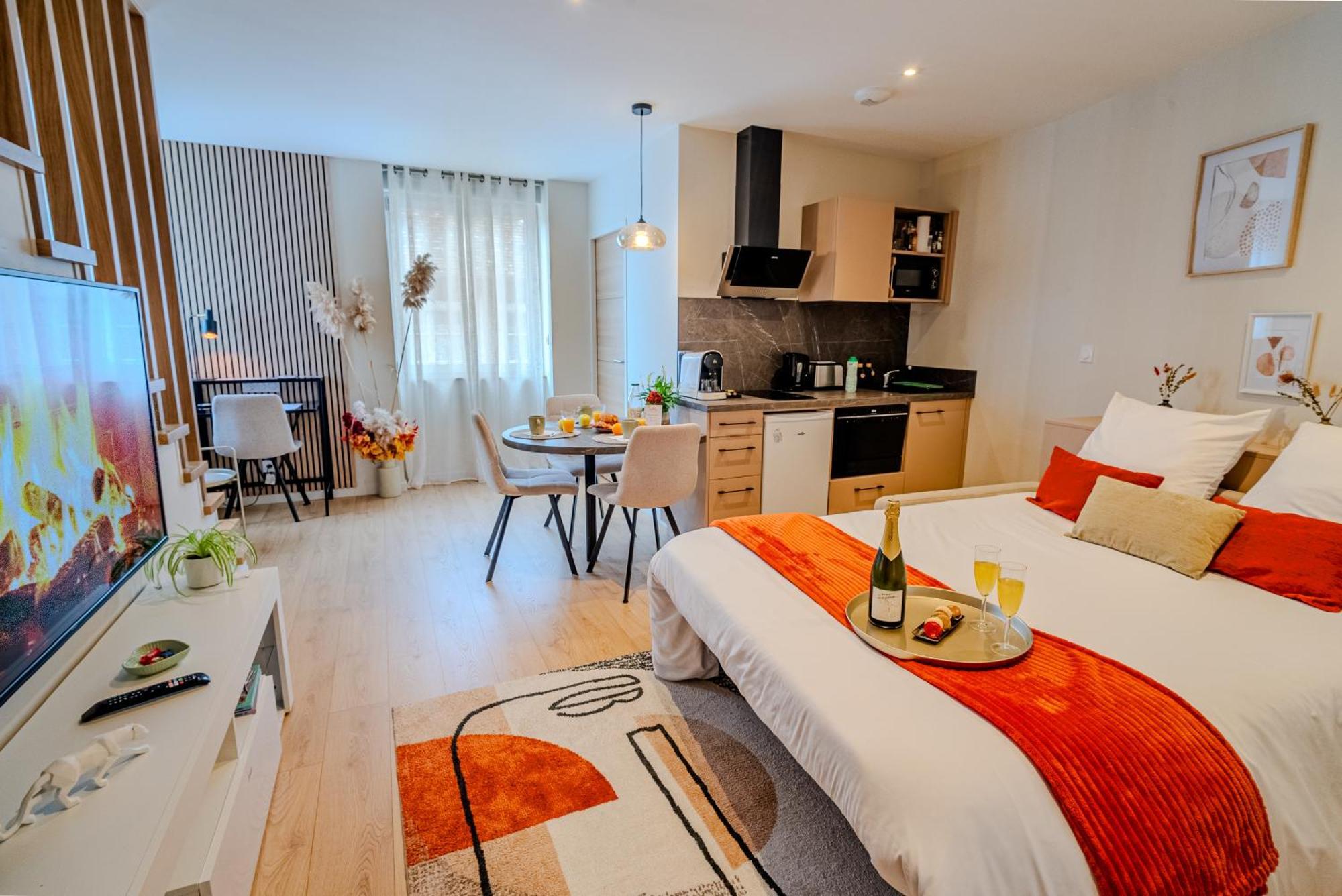 Appartement Au Duplex D'Or Centre Historique à Besançon Extérieur photo